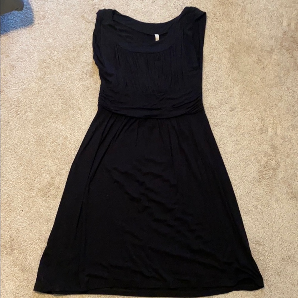 Black casual sleeveless jersey dress